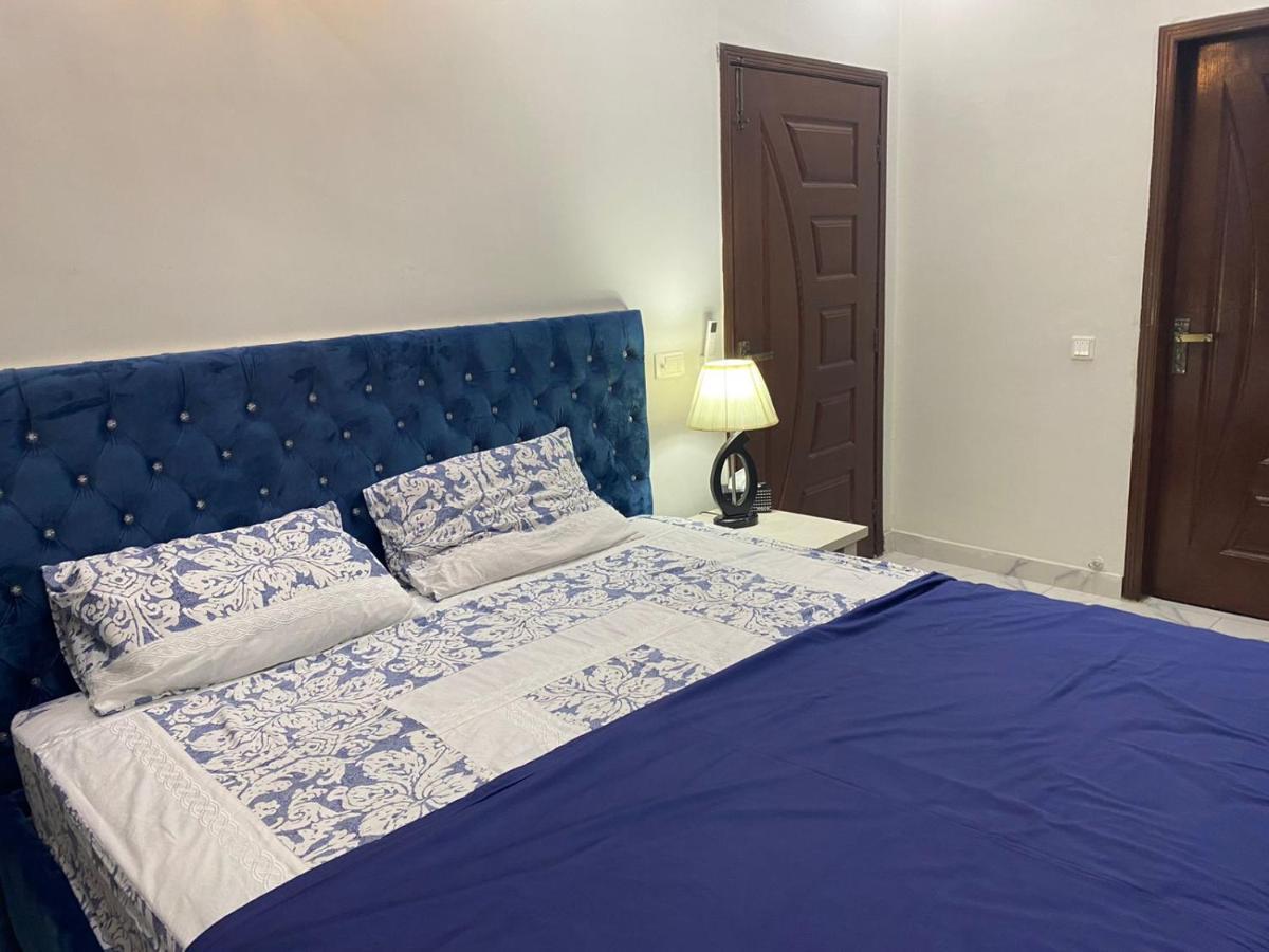 Grey Orchard Homestay - A Family Place Lahore Exteriör bild