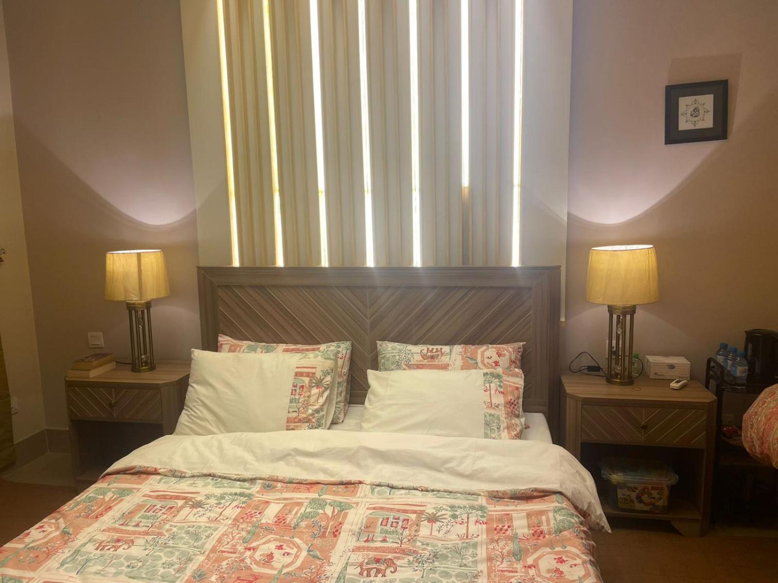 Grey Orchard Homestay - A Family Place Lahore Exteriör bild