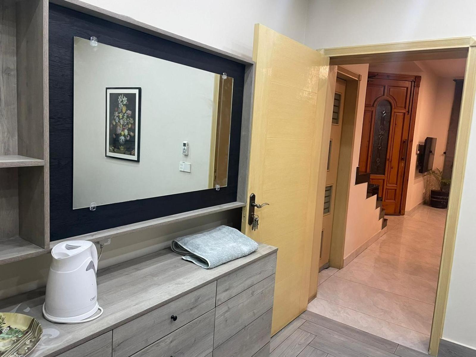Grey Orchard Homestay - A Family Place Lahore Exteriör bild