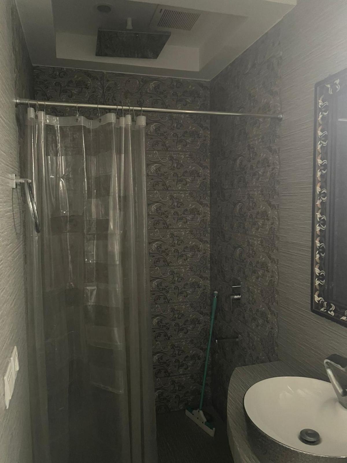 Grey Orchard Homestay - A Family Place Lahore Exteriör bild